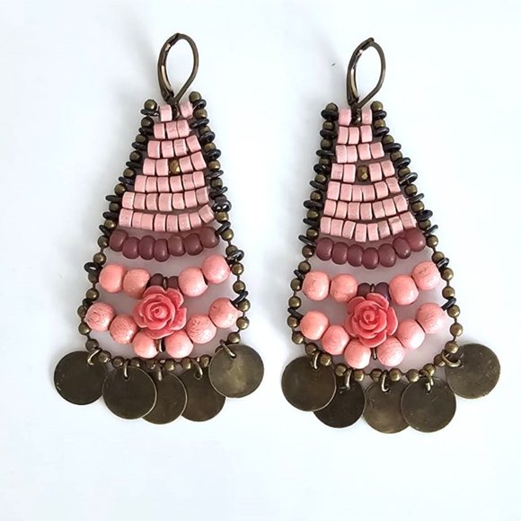 HANDCRAFTED BEADED EARRINGS! - Picture 7 of 9